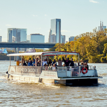 daytime pontoon cruise for corporate events in nashville